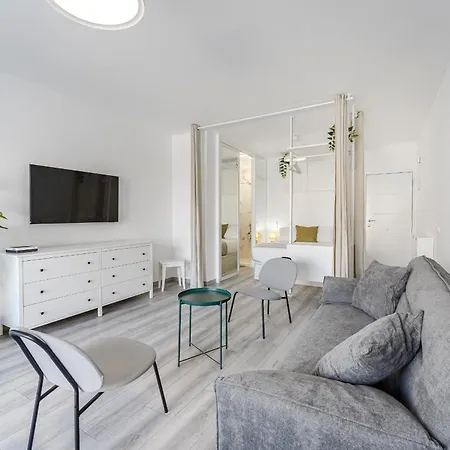 Estudio, Apartamento *